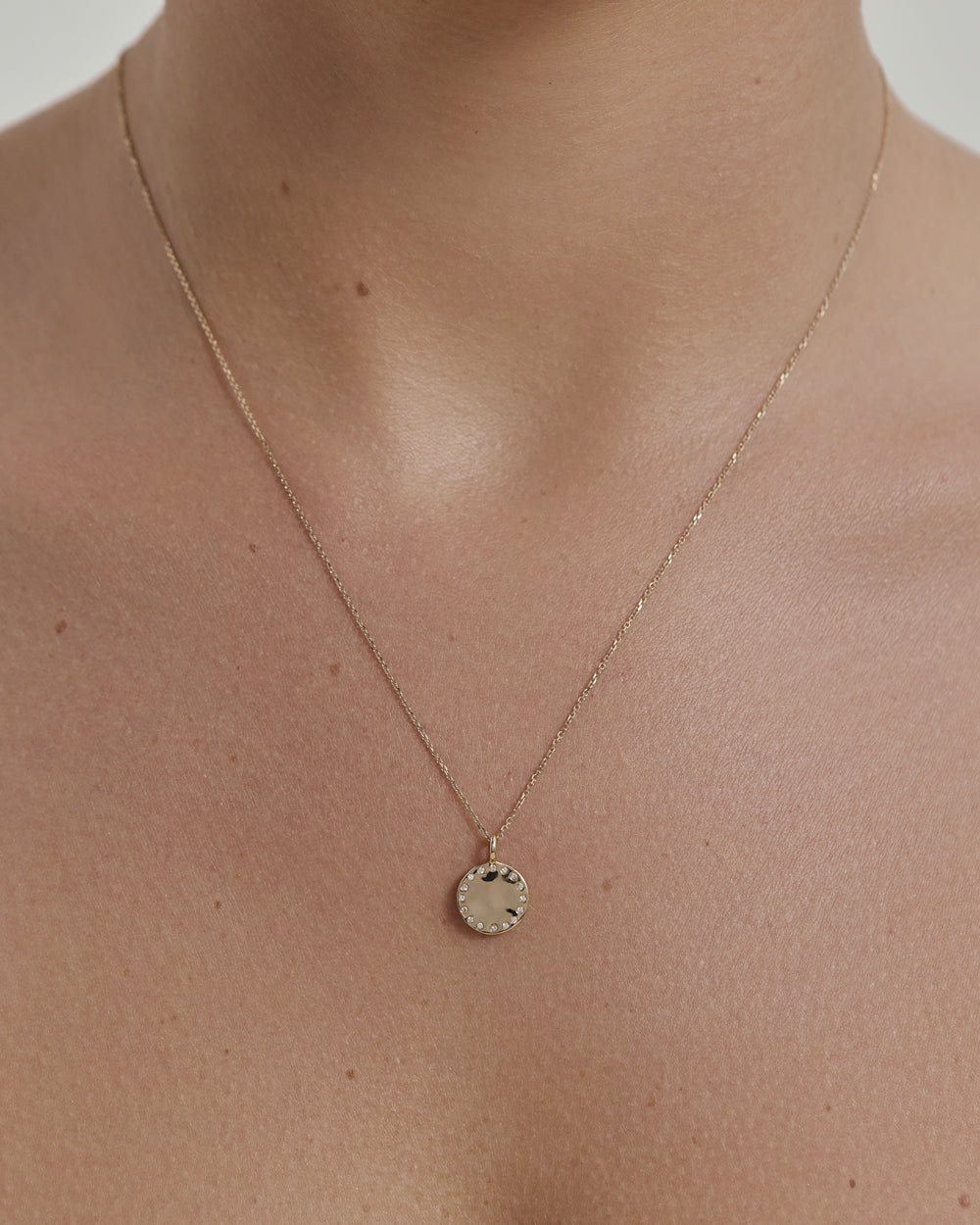 SOLAR CHARGE DIAMOND CHARM (9K GOLD)