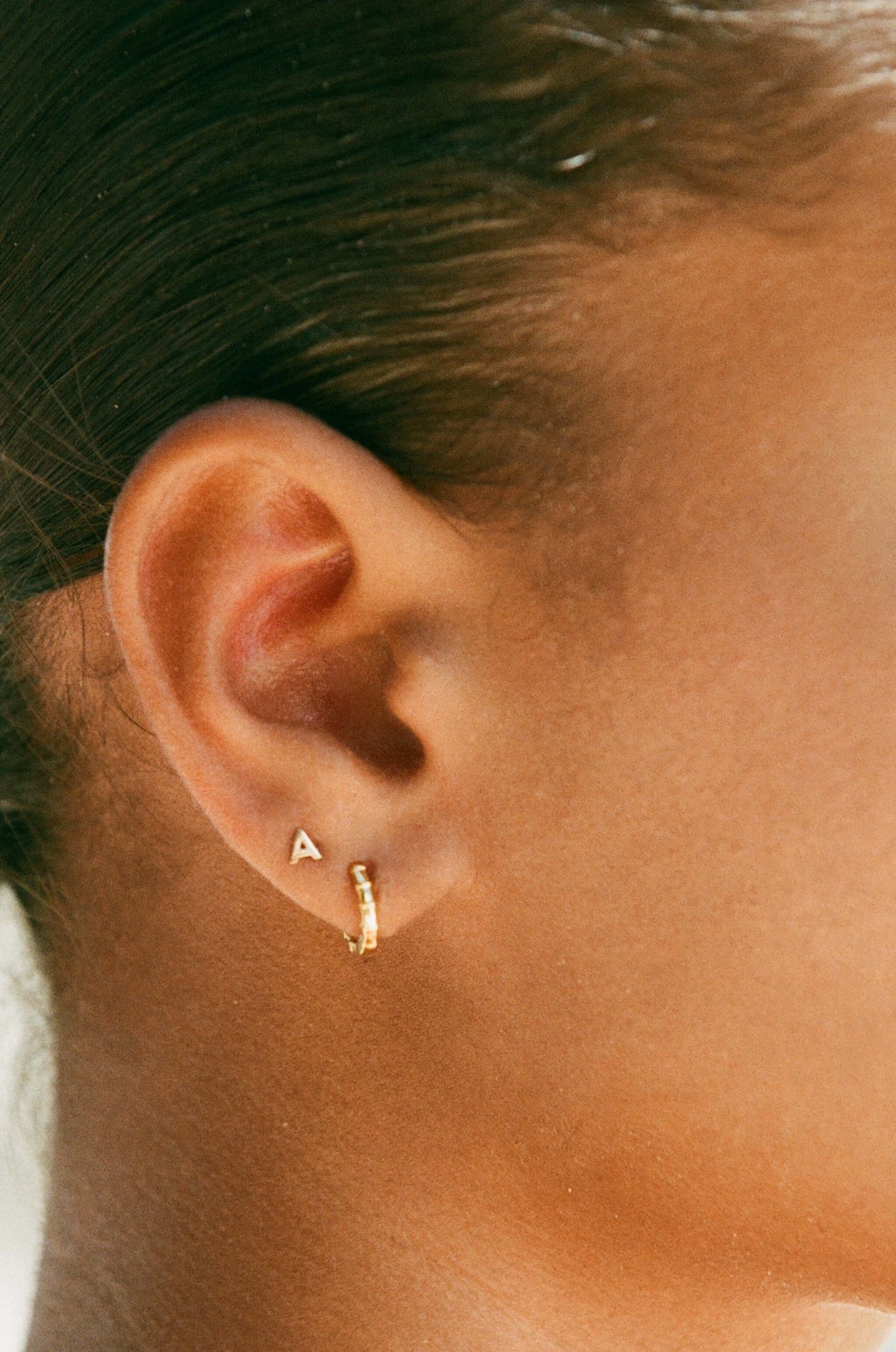 INITIAL EARRINGS (9K GOLD)