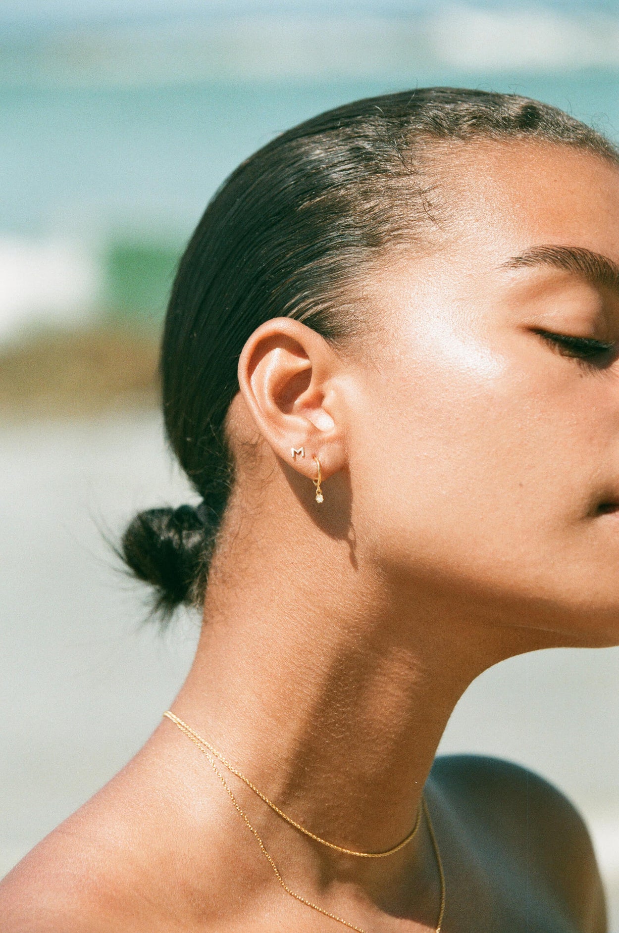 INITIAL EARRINGS (9K GOLD)