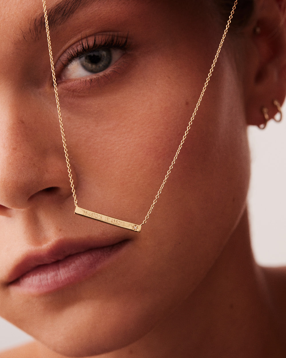 SENTIMENT DIAMOND BAR NECKLACE - IMAGE 2