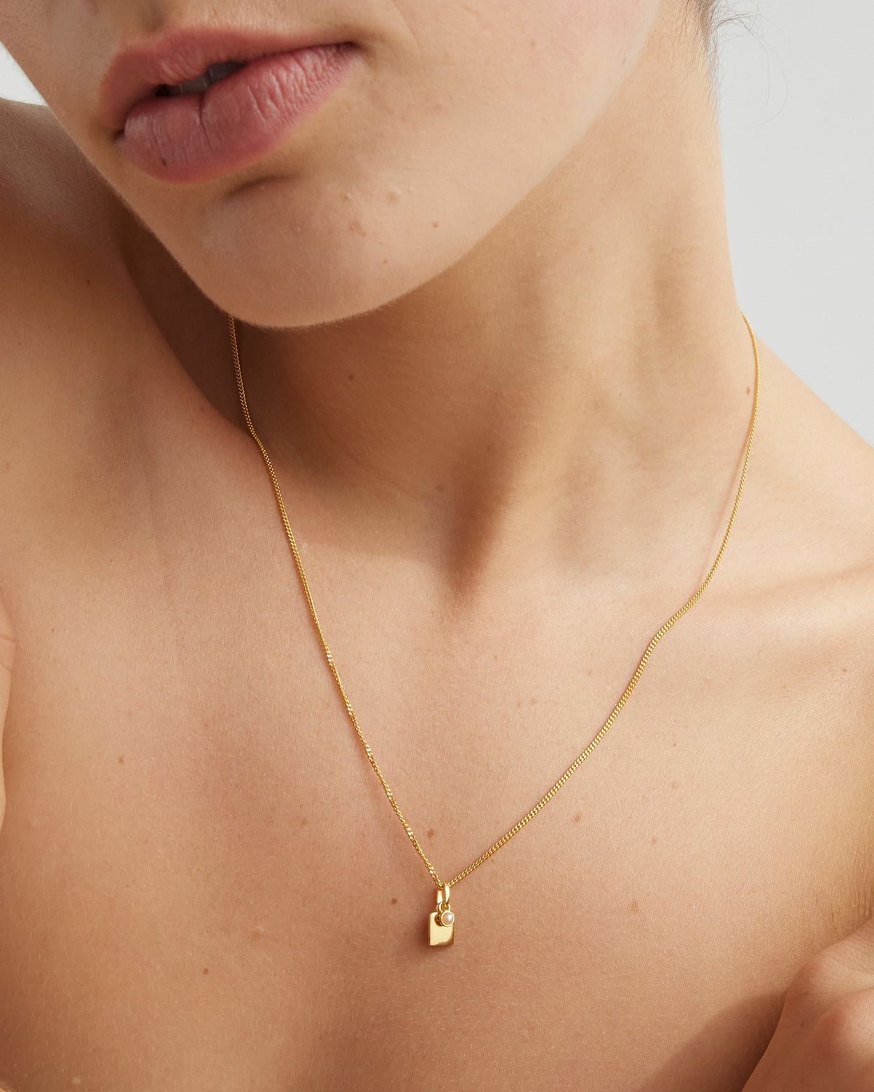 Engraved Gold Bar Necklace with Birthstones | Nelle & Lizzy