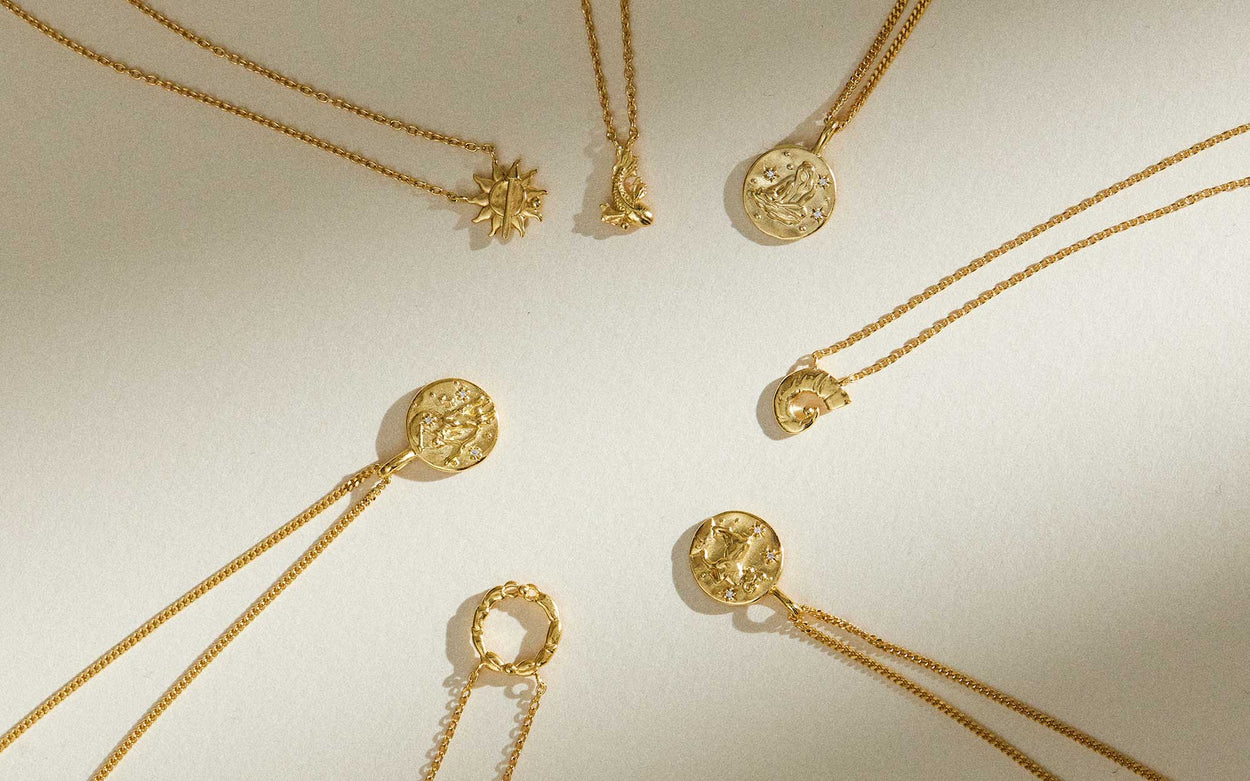 SAGITTARIUS PETITE ZODIAC NECKLACE (18K GOLD VERMEIL)