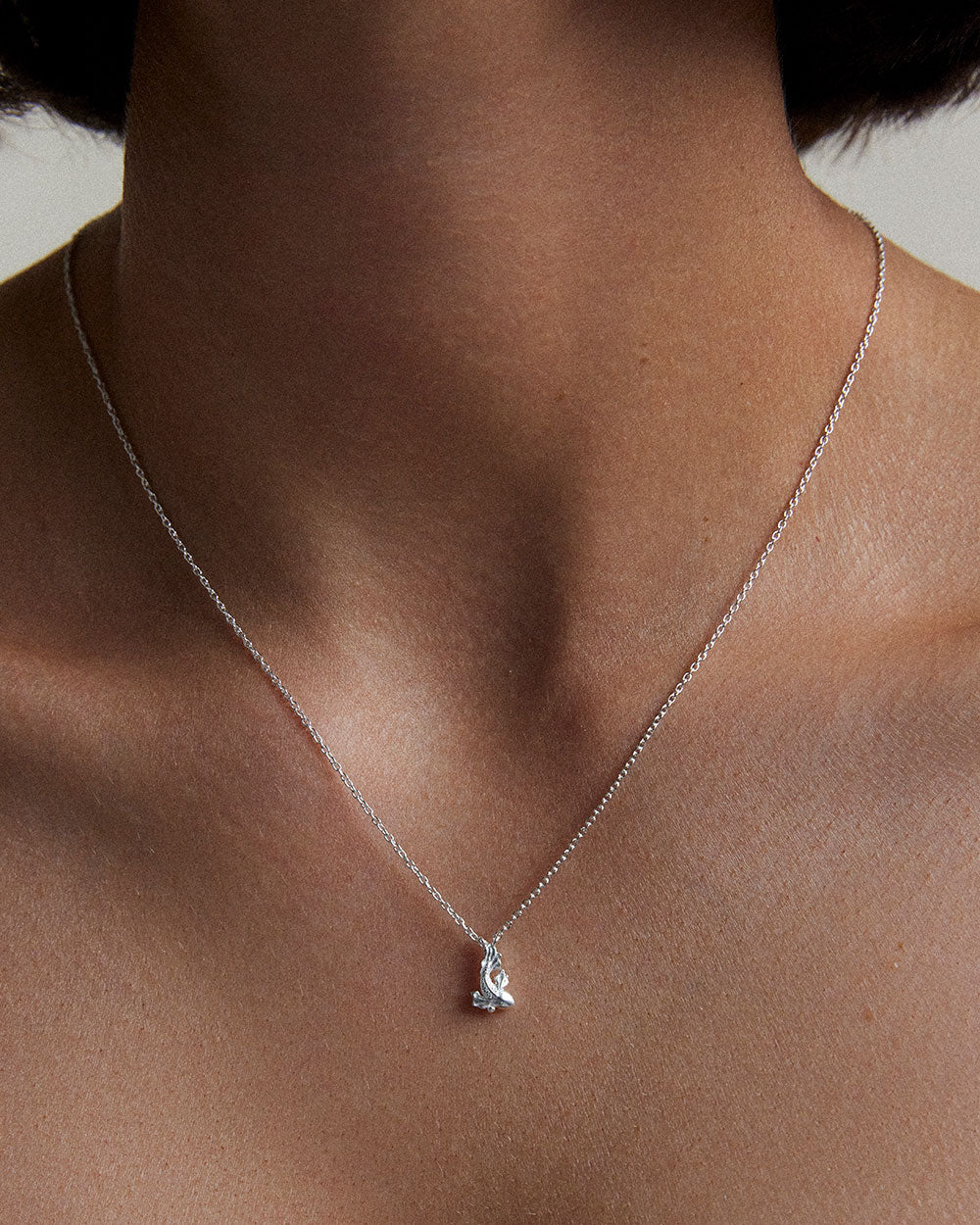 PISCES STAR SIGN NECKLACE (STERLING SILVER)