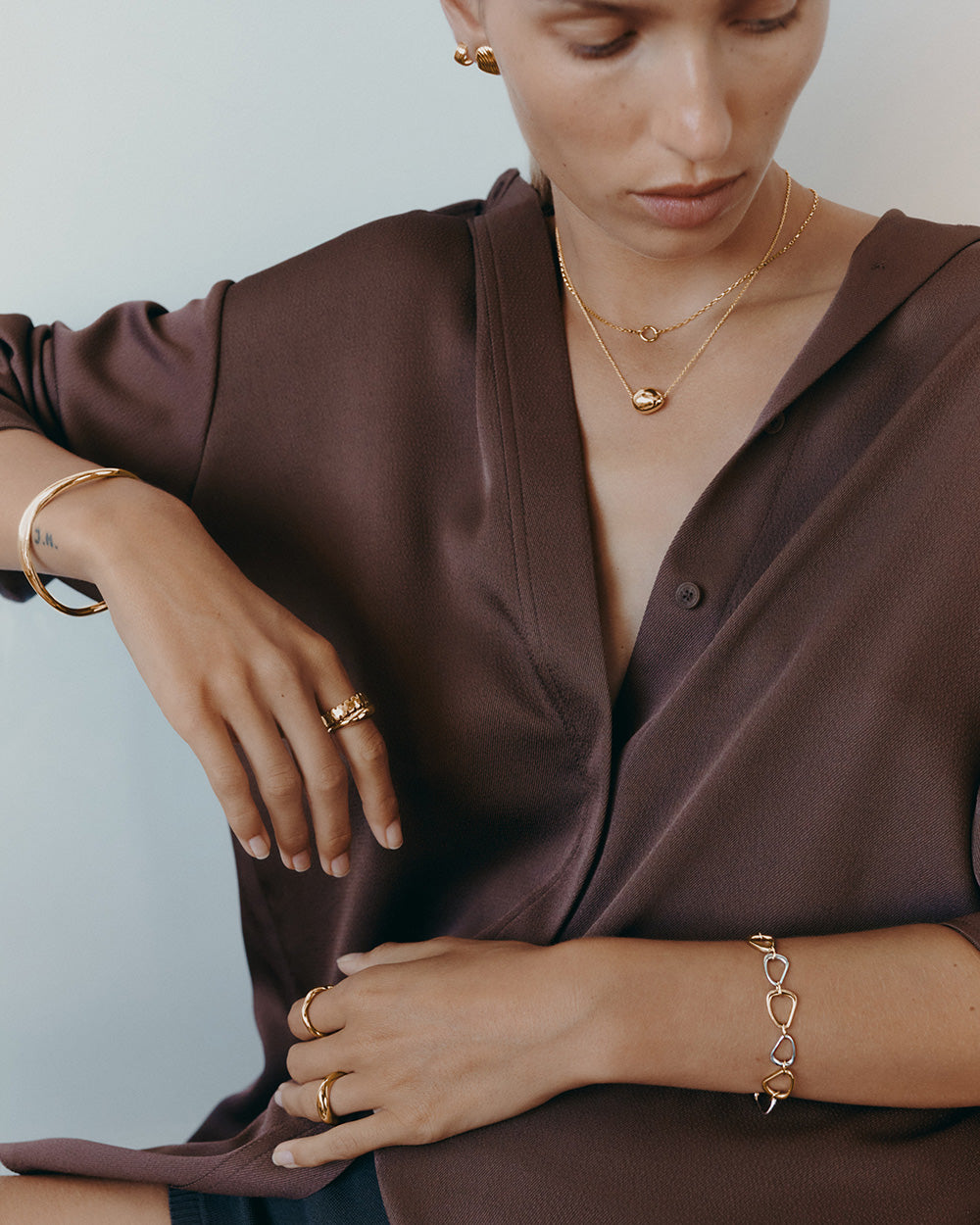 STILLNESS NECKLACE (18K GOLD PLATED)