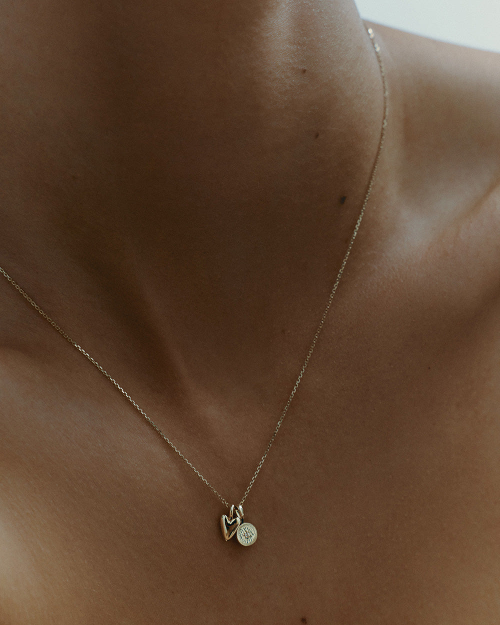 VENUS CHARM (9K GOLD)