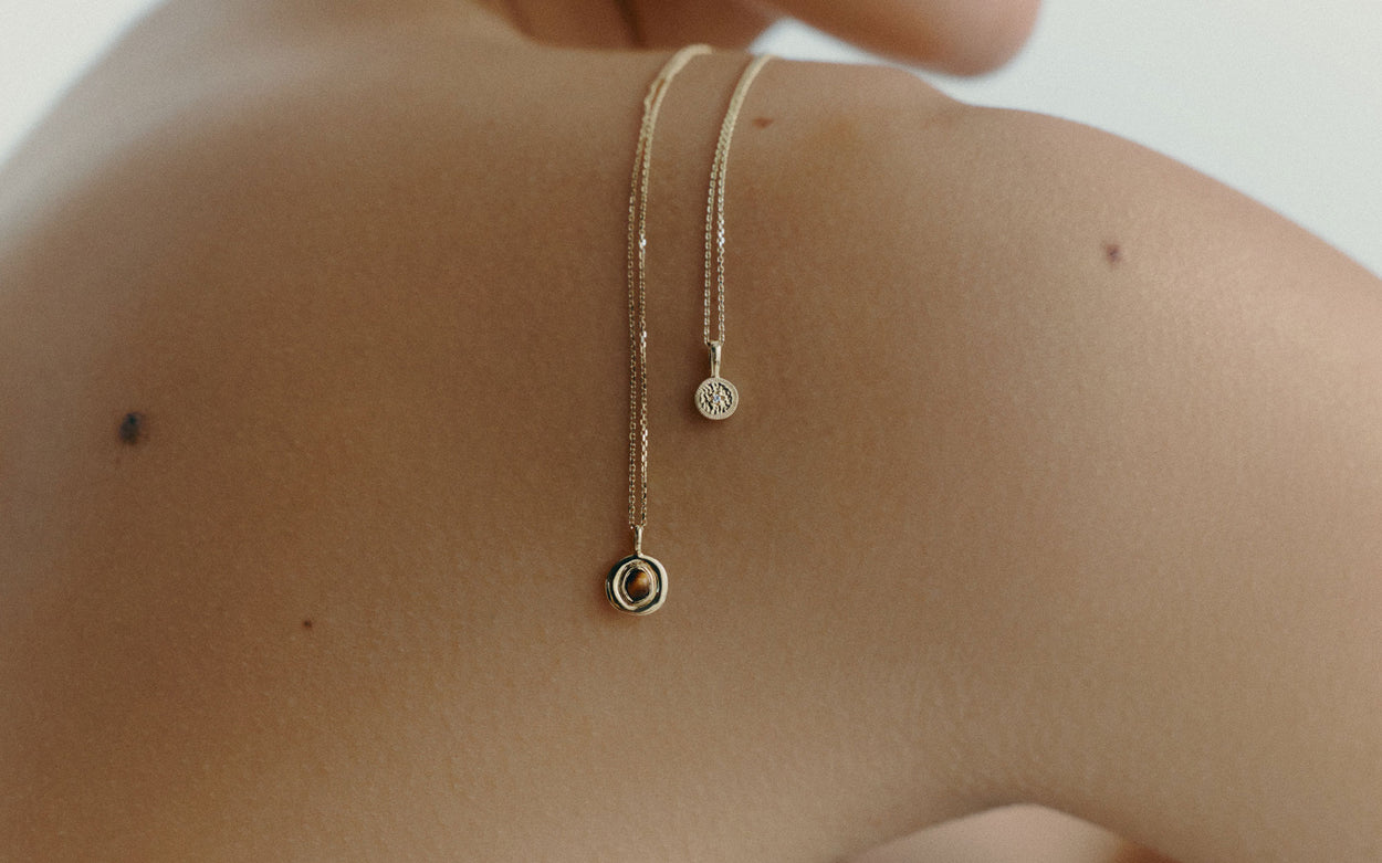 VENUS CHARM (9K GOLD)