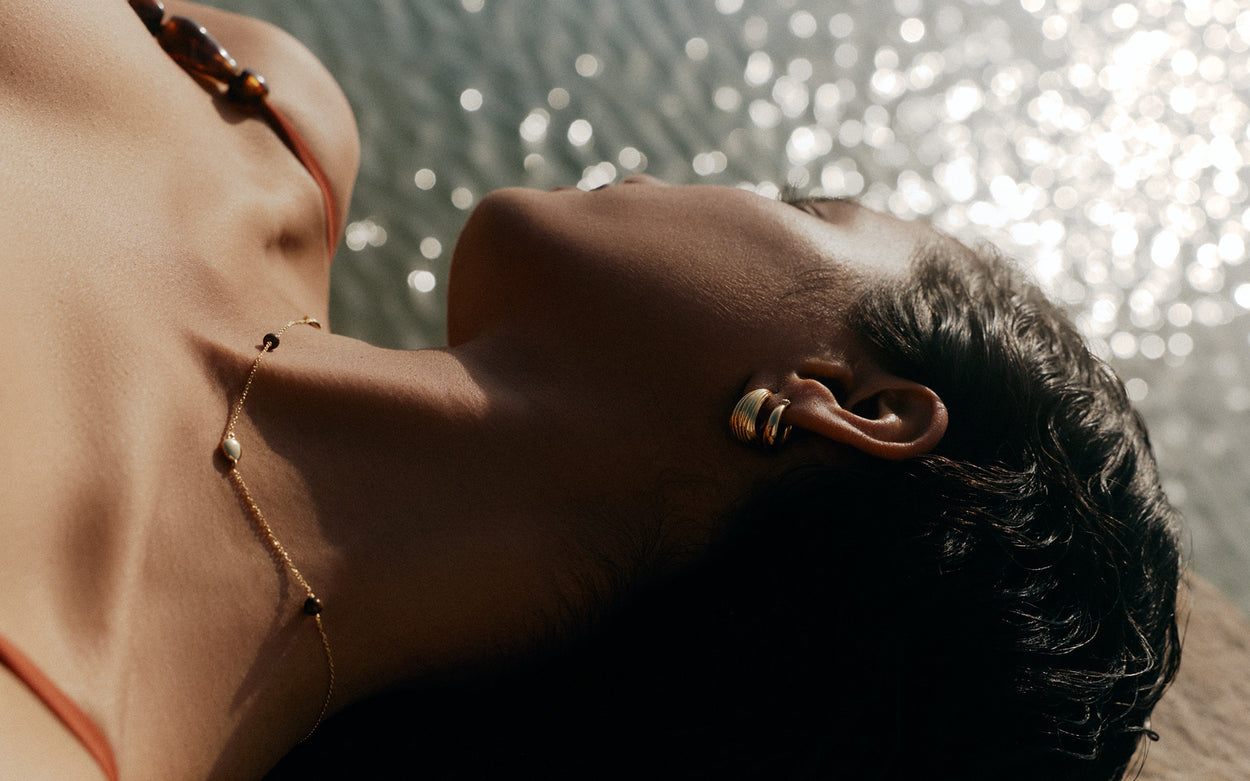 GLOW HOOPS SMALL (18K GOLD PLATED)