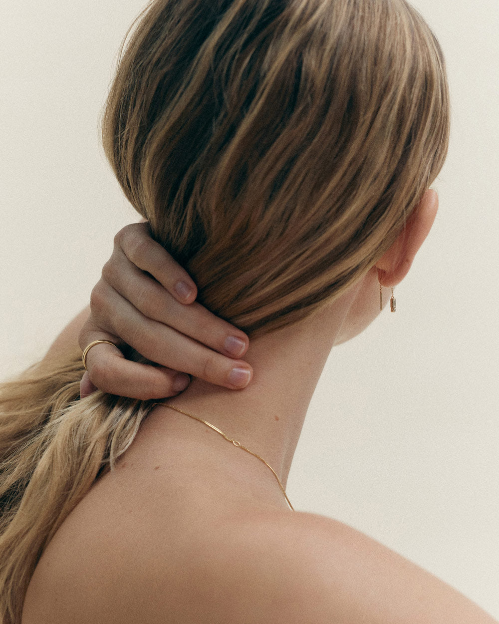 ALIGNMENT CHAIN NECKLACE (18K GOLD PLATED)