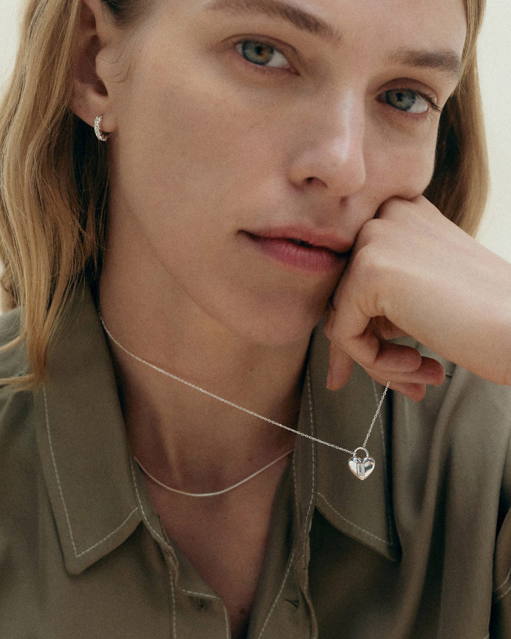 AQUILA HUGGIES (STERLING SILVER)