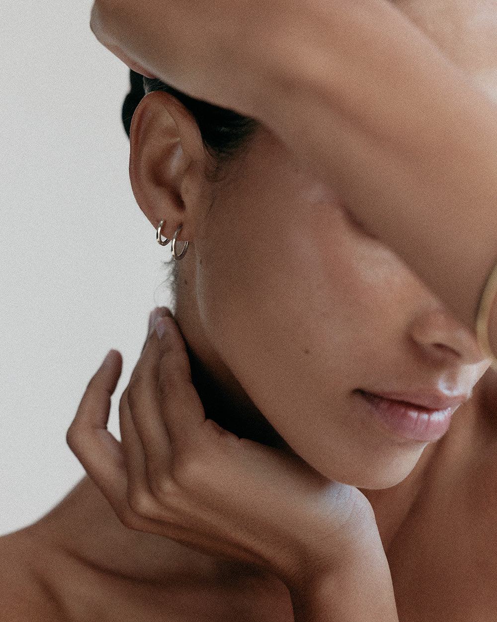 CONTOUR HOOPS (STERLING SILVER)