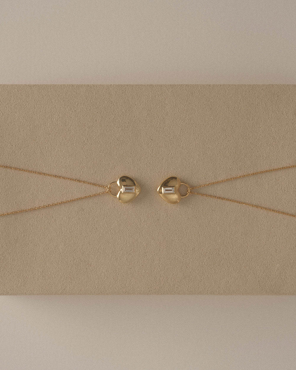 VERA HEART LOCK NECKLACE (18K GOLD PLATED)