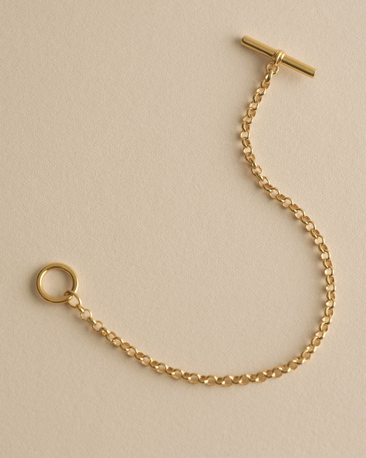 EVOLVE T-BAR BRACELET (18K GOLD PLATED)