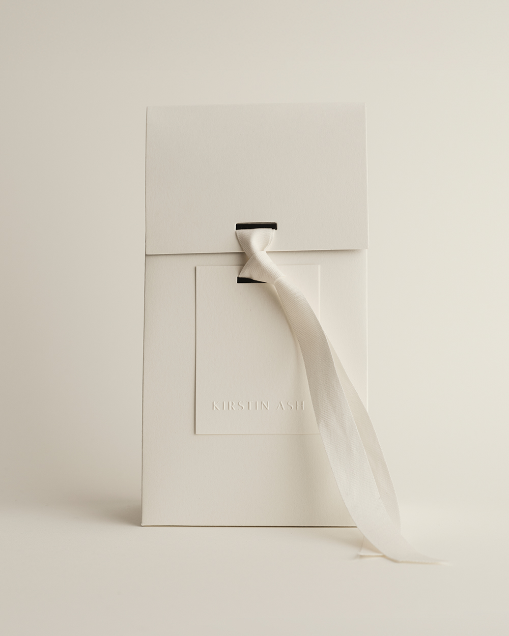 SIGNATURE HOLIDAY WRAP