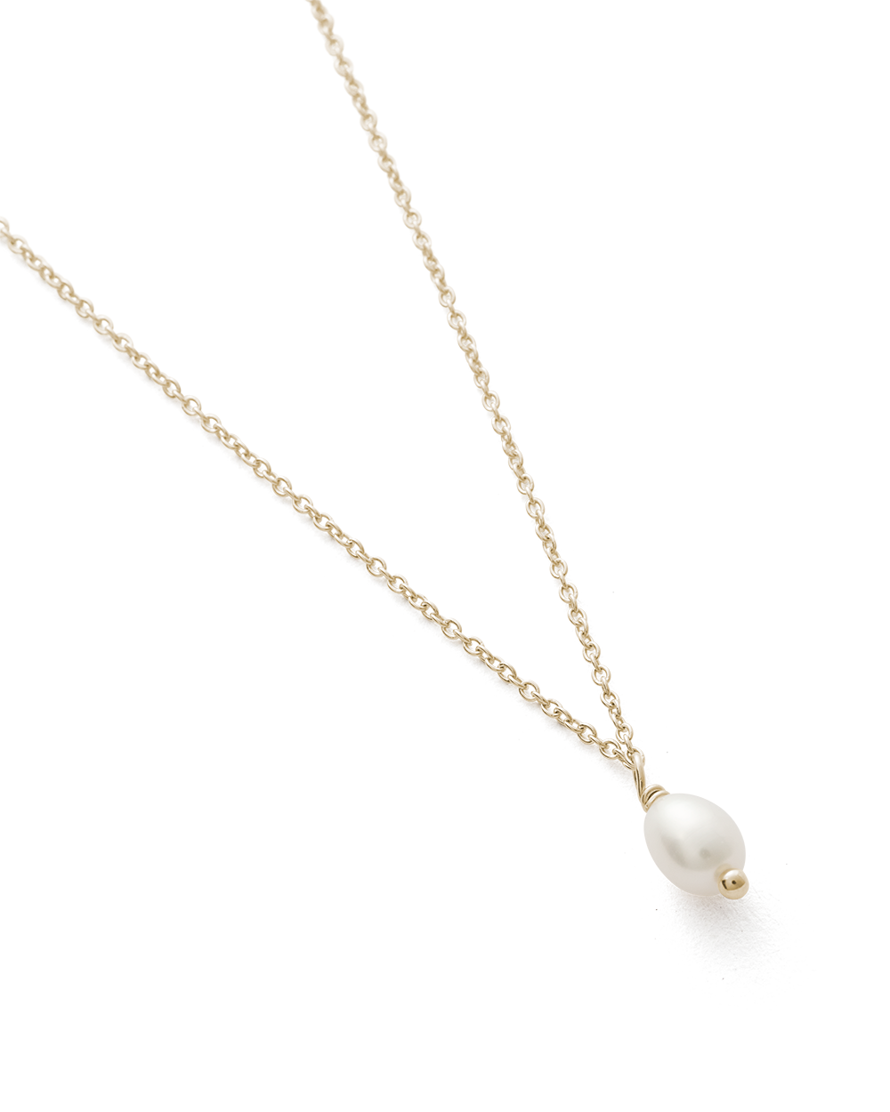 CLASSIC PEARL NECKLACE (9K GOLD)
